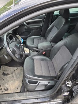 ŠKODA OCTAVIA KOMBI 1.6 MPI AUTOMAT - 9