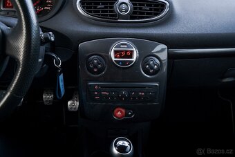 Clio III RS (Phase 2) Recaro - 9