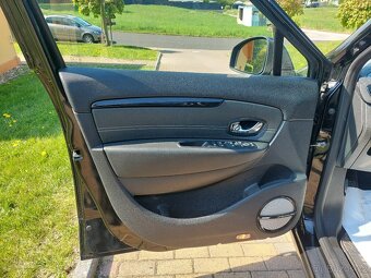 Renault Grand Scénic, 1,5 DCI AUTOMAT, BOSE, 3/2016 - 9