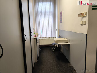 Pronájem nebytových prostor 106 m2 - centrum města - 9