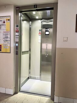 Pronájem vybaveného 1+1 po rekonstrukci,39 m² s balkonem - 9