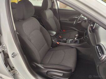 Hyundai i30.Comfort,1.6CRDI.85kw.R.V.1/2022.Km 80 200 - 9