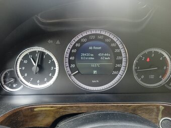 MERCEDES BENZ W212 MOTOR 2.2CDI 125KW CZ DOKLADY - 9