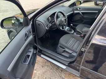 ŠKODA OCTAVIA II FL COMBI 1.4 TSI STYLE - 9