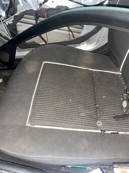 E46 černé sedačky s elektrickým výhřerem - 9