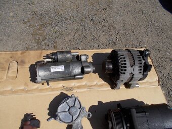 Díly motoru Ford Galaxy II 2.0TDCI 103kw QXWA - 9