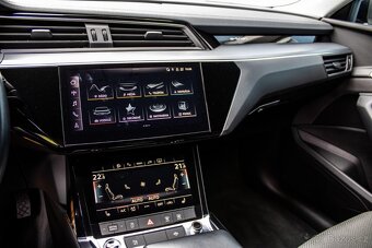 Audi E-tron 50 quattro - 9