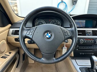 •BMW 320i A/T, Bi-XENON, NAVIGACE, PDC, TEMPOMAT• - 9
