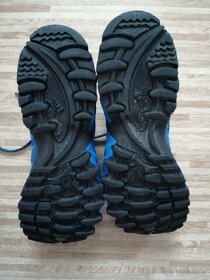 Adidas kanadia tr 6 vel. 40 - 9