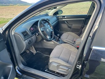 VW Golf Sport Variant TDI - 9