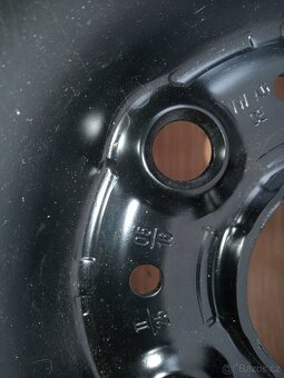 PRODÁM ORIGINÁLNÍ PLECHOVÝ DISK VW 5x112 6,5Jx16 ET33 - 9