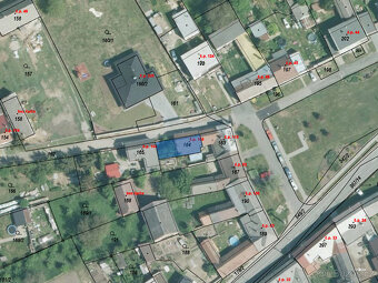 Prodej rodinného domu o velikosti 79 m², pozemek 144 m² - 9
