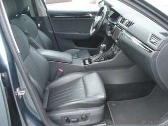 Škoda Superb 2.0 TDi L&K DSG PANORAMA DPH - 9