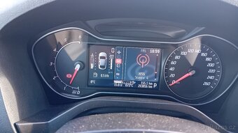 Ford S-max 2.2 147kw Titanium S Automat 2012 - 9