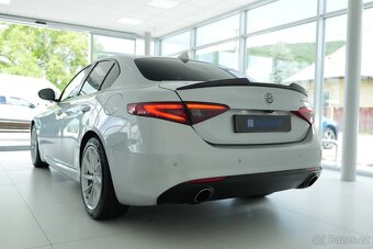 Alfa Romeo Giulia 2.0GME 147kW - 9