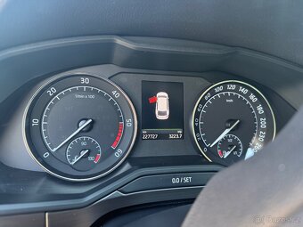 Superb kombi 2.0 TDI 140kW 4x4, DSG, 2017, Webasto - 9