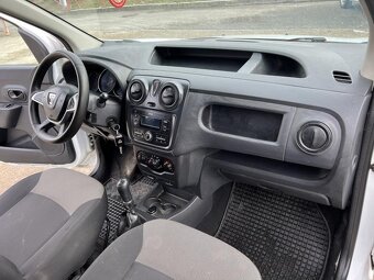 Prodám Dacia Dokker  1.6.,75kw. Koupeno nové v ČR - 9