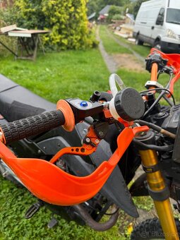 Enduro 250 - 9