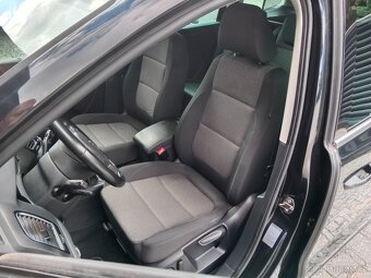 VW Sharan 2.0TDI 103kW r.v.2011, 7 míst, Full Servis, Navi.. - 9