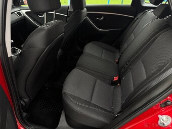 Hyndai i30 Combi 1.6 CRDi 81 kw Původ ČR - 9