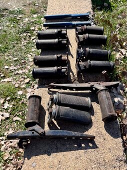 Jawa ČZ kývačka, ČZ - stupačky - 9