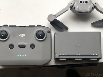 Dron dji mini 2 fly combo - 9