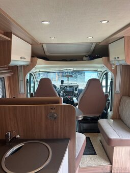 Obytný auto Burstner - 9