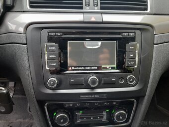ŠKODA SUPERB II KOMBI 2,0 TDI,FACELIFT,M.2014 - 9