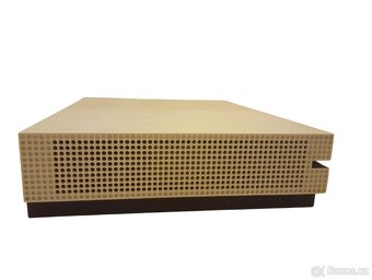 Xbox One S - 9
