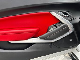 Chevrolet Camaro 6.2SS V8 BOSE CarPlay - 9