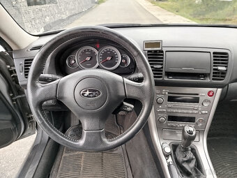 Subaru Legacy 2.0i 4x4 121kw, nová STK 5/2027, - 9