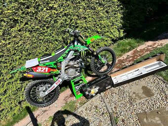 Kawasaki KX450F 2023 - iba 8 mth fmf výfuk tlmiče ohlins - 9