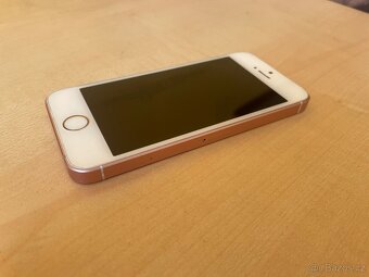 Iphone SE 2016 - 9