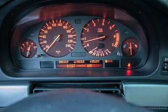 Bmw e39 540i - 9