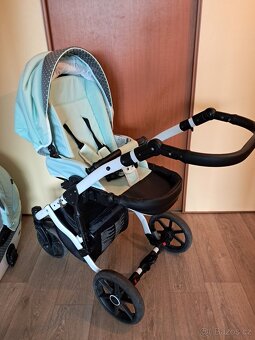Kočárek zn. Kunert Mila, barva mint - 9