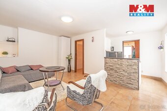 Prodej rodinného domu v Neslovicích. - 9