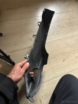 Karbonove kryty nafuku na Suzuki Gsxr 1000 05-06 - 9
