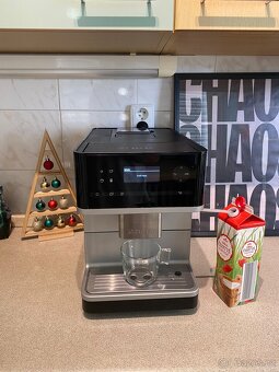 Kávovar Miele CM 6100 - 9