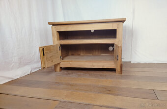 Skříňka dřevěná TEAK - 9