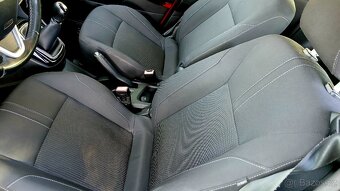 B-MAX 1.6 TDCi,70Kw,Výborný stav. - 9