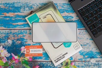 Tvrzené sklo Nillkin pro Xiaomi, Redmi nebo Poco - 9