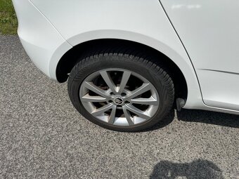 ŠKODA FABIA 1.2TSI-83000KM-SERVISKA - 9