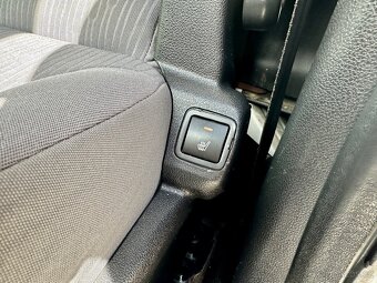 Peugeot Partner 1.6HDI 66KW 4X4 DANGEL ČR - 9