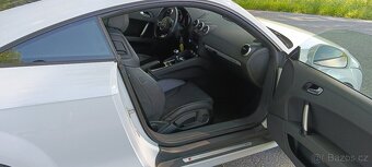 Audi TT Quattro S-Line 2.0 TDI - 9