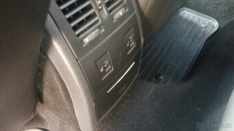 Škoda Octavia Scaut 2,0Tdi-103kw, 4x4, r.v.2008, tažné - 9