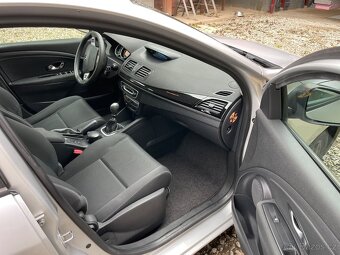 Renault megane 1.5 dci - 9