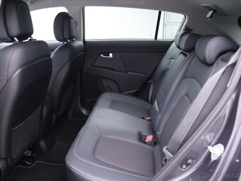 Kia Sportage 1,7 CRDI Spirit 1.Majitel (2015) - 9