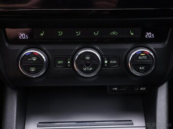 Škoda Octavia 2,0 TDI 110kW CZ Elegance (2013) - 9