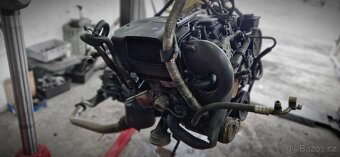 Motor z BMW e46 320d 100kw - 9