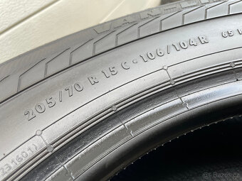 Semperit Van 205/70 R15C 106/104R 2Ks letní pneumatiky - 9